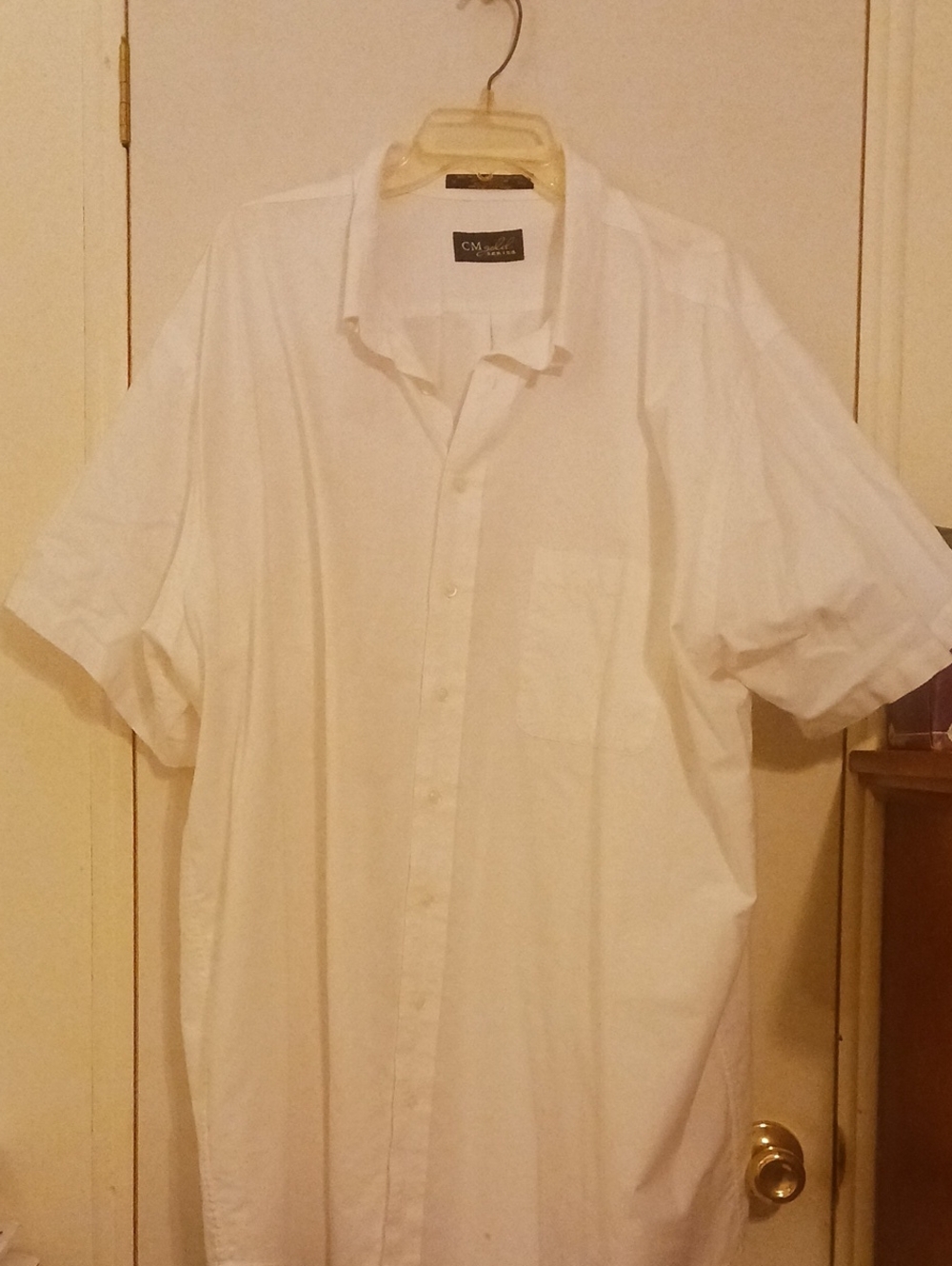 Men’s Short-Sleeve White Button-Up Shirt